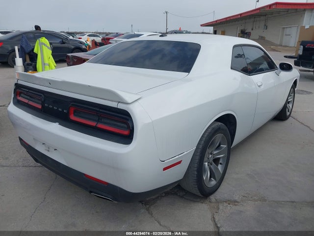 2C3CDZAG7KH751276 Dodge Challenger Sxt