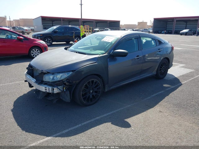 Продажа на аукционе авто 2016 Honda Civic Lx, vin: 2HGFC2F55GH515812, номер лота: 44294105