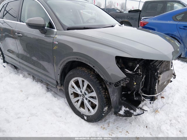 2022 AUDI Q3 WA1EECF32N1131498 Photo 0