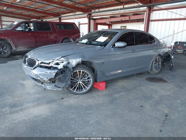 Продажа на аукционе авто 2022 Bmw 530e, vin: WBA13AG07NCK26014, номер лота: 44294144