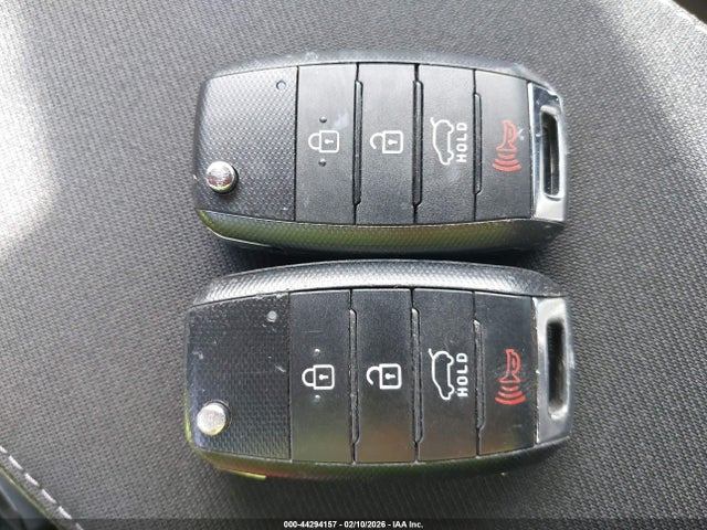 5XYPG4A31LG629274 KIA Sorento 2.4l Lx