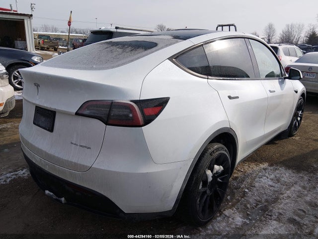 2023 TESLA MODEL Y 7SAYGDEE0PA043159 Photo 3