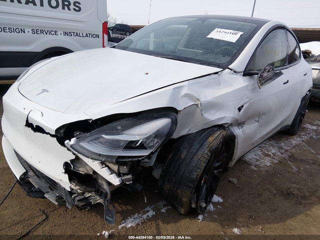 2023 TESLA MODEL Y 7SAYGDEE0PA043159 Photo 5