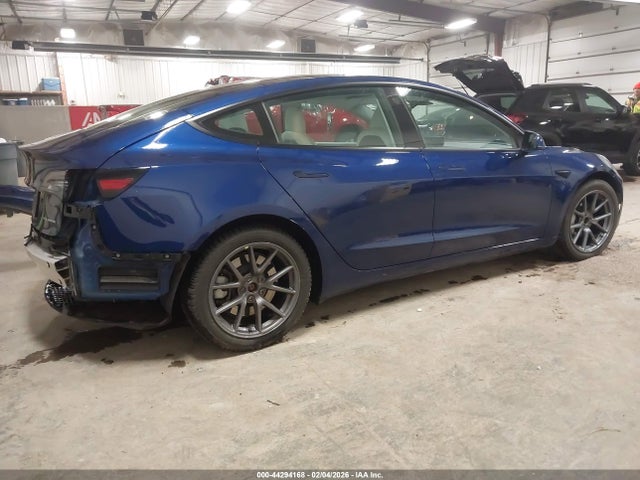 2021 TESLA MODEL 3 5YJ3E1EB7MF020185 Photo 3