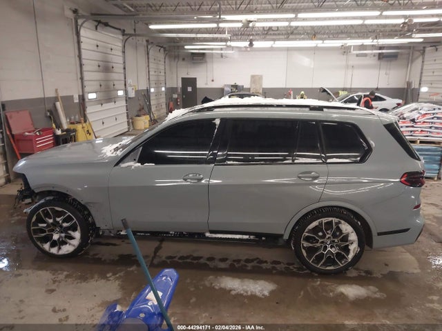 Продаж на аукціоні авто 2023 Bmw X7 Xdrive40i, vin: 5UX23EM04P9P24981, номер лоту: 44294171