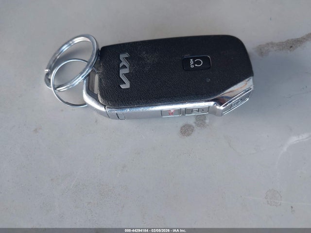 KNDJ33AU0P7208671 KIA SOUL EX