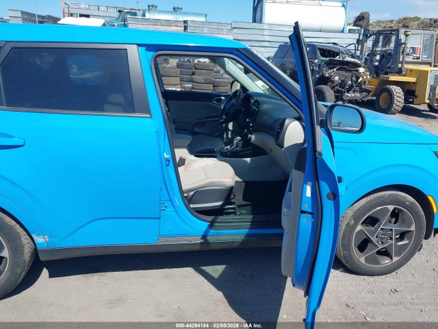 KNDJ33AU0P7208671 KIA SOUL EX