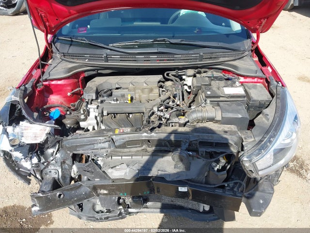 2020 Kia Rio S მანქანა იყიდება აუქციონზე, vin: 3KPA24AD2LE354900, აუქციონის ნომერი: 44294197