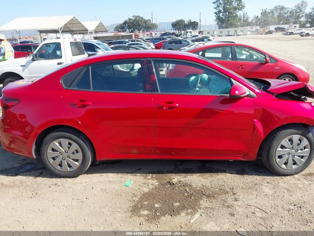 2020 Kia Rio S მანქანა იყიდება აუქციონზე, vin: 3KPA24AD2LE354900, აუქციონის ნომერი: 44294197