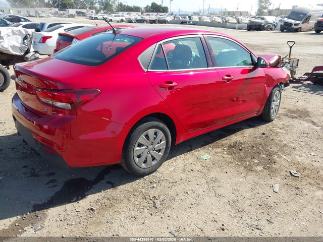 2020 Kia Rio S მანქანა იყიდება აუქციონზე, vin: 3KPA24AD2LE354900, აუქციონის ნომერი: 44294197