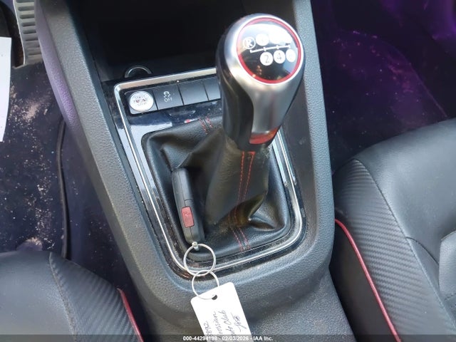3VW5S7AJ7FM264450 Volkswagen Jetta 2.0t Gli Sel