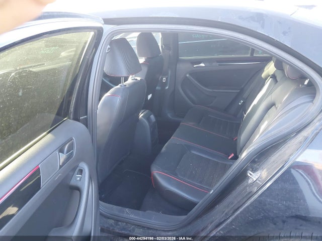 3VW5S7AJ7FM264450 Volkswagen Jetta 2.0t Gli Sel
