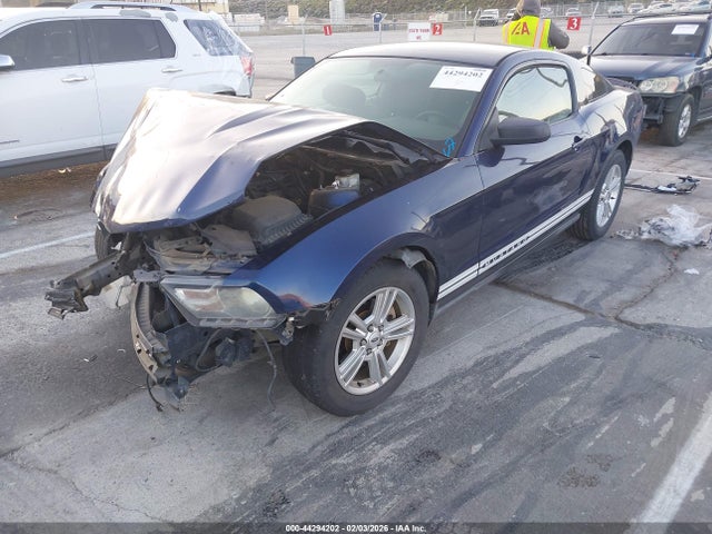 2011 FORD MUSTANG 1ZVBP8AM2B5131826 Photo 1