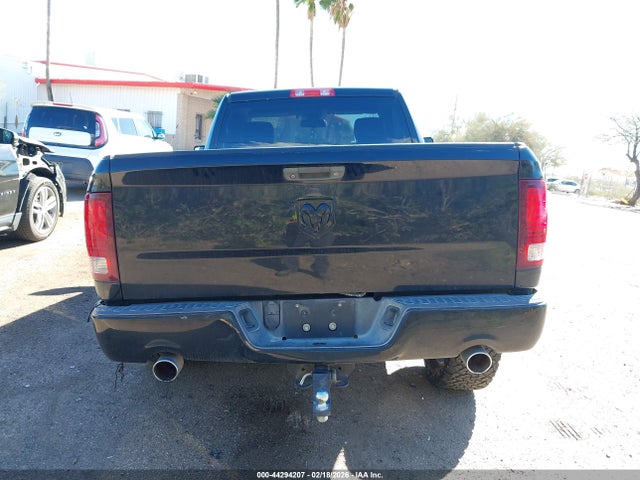 3C6JR6AT7EG303633 RAM 1500 Express
