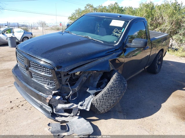 3C6JR6AT7EG303633 RAM 1500 Express