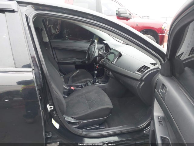 2015 MITSUBISHI LANCER JA32U2FU5FU022787 Photo 4