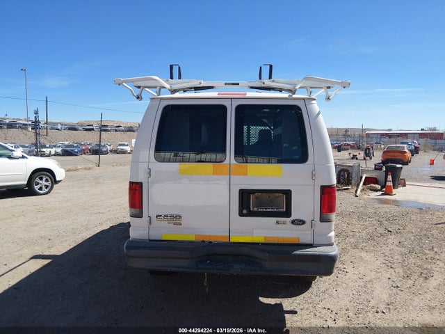 Ford E-250 Commercial 2014 1FTNE2EW8EDA84438 Image 22