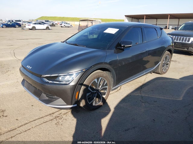 KNDC34LB0P5611197 KIA EV6 LIGHT