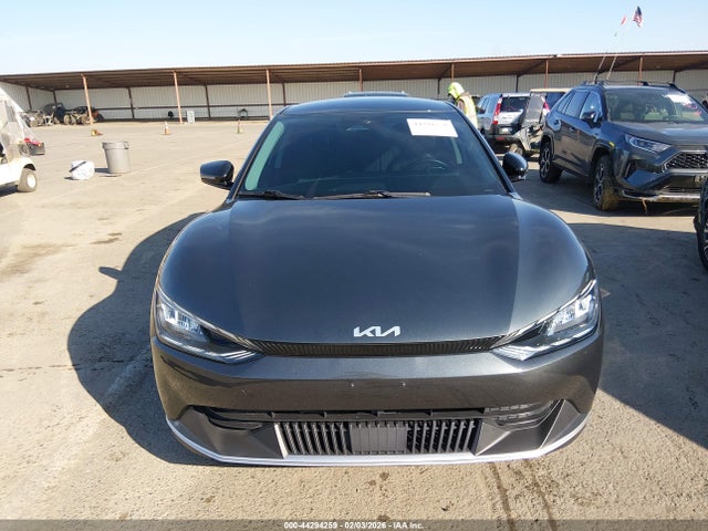 KNDC34LB0P5611197 KIA EV6 LIGHT