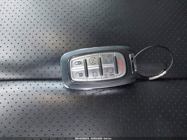 2C4RC1BG3PR564028 Chrysler Pacifica Touring L