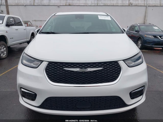 2C4RC1BG3PR564028 Chrysler Pacifica Touring L