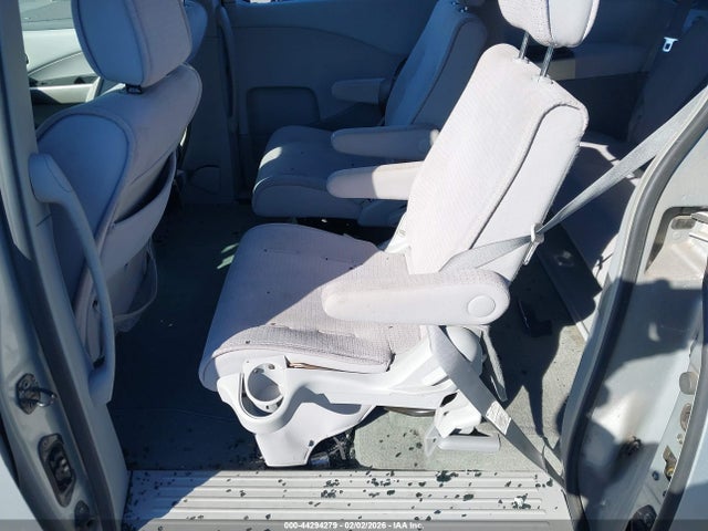 44294279 :رقم المزاد ، 5N1BV28U66N105825 vin ، 2006 Nissan Quest 3.5 S مزاد بيع