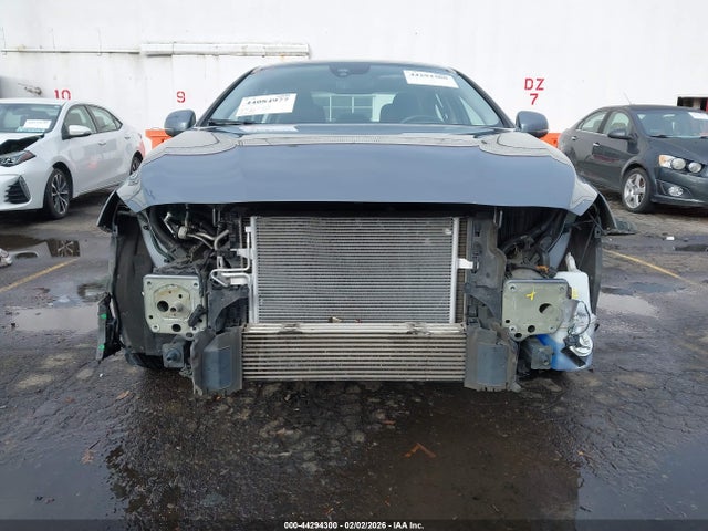 2017 VOLVO S60 YV126MFL8H2437156 Photo 5