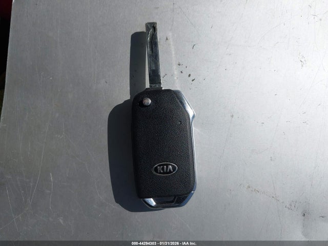 3KPF24AD2ME342270 KIA Forte Lxs
