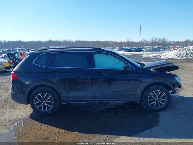 2019 Volkswagen Tiguan 2.0t Se/2.0t Sel/2.0t Sel R-line/2.0t Sel R-line Black მანქანა იყიდება აუქციონზე, vin: 3VV2B7AXXKM191242, აუქციონის ნომერი: 44294320