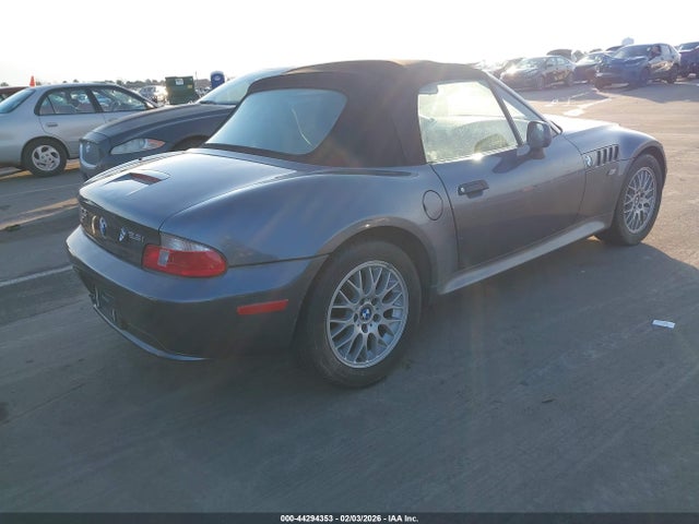 2001 BMW Z3 WBACN33491LM01445 Photo 3