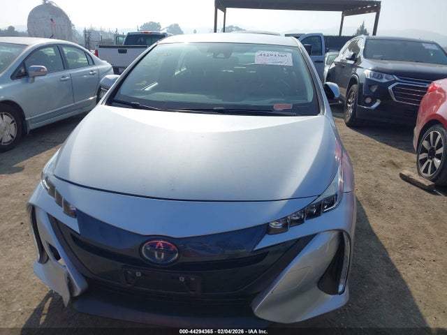 JTDKARFP6L3146081 Toyota Prius Prime Xle