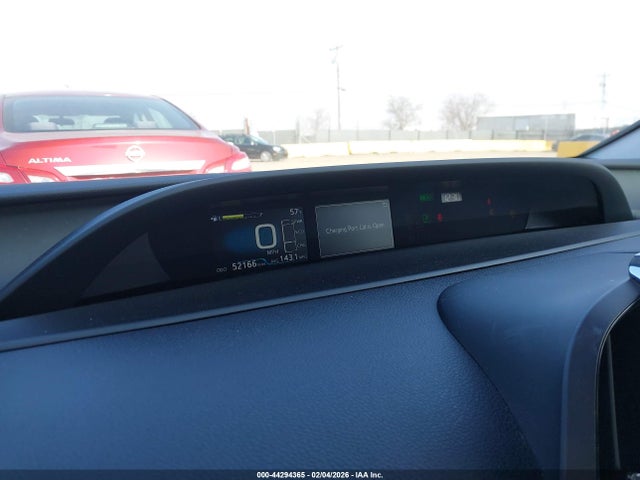 2020 TOYOTA PRIUS PRIME JTDKARFP6L3146081 Photo 6
