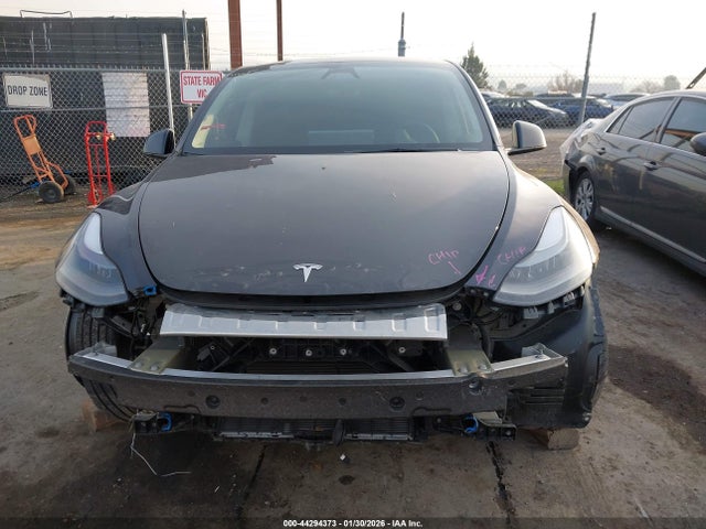 7SAYGDEF0RF073700 Tesla Model Y Performance Dual Motor All-wheel Drive