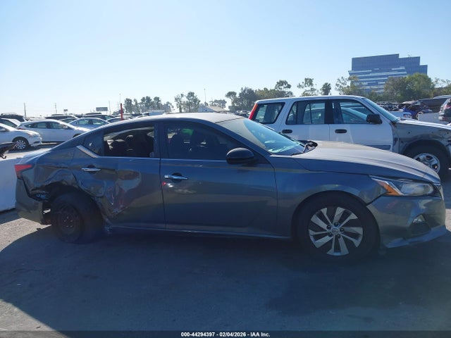 1N4BL4BV0KC228121 Nissan Altima 2.5 S
