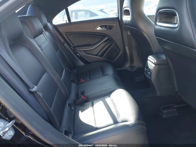 Mercedes-Benz CLA 250 2018 WDDSJ4EB9JN694866 Image 8