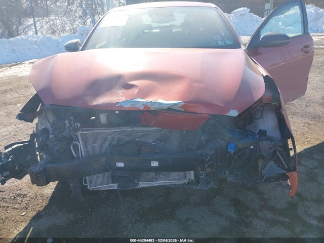3KPF54AD1NE431353 KIA Forte Gt-line