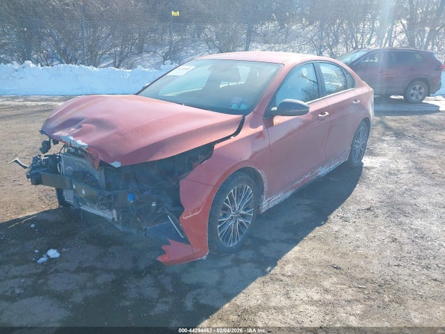 3KPF54AD1NE431353 KIA Forte Gt-line