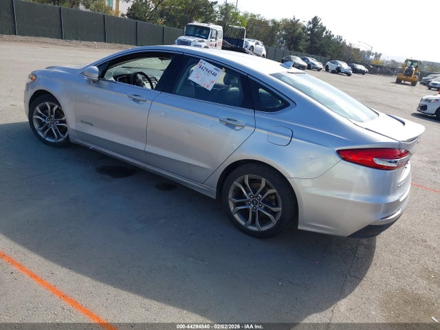 Продаж на аукціоні авто 2019 Ford Fusion Hybrid Titanium, vin: 3FA6P0RU8KR185449, номер лоту: 44294540