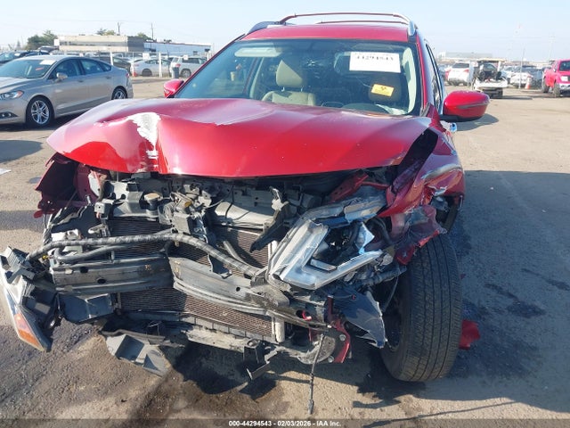 JN8AT2MT8HW398244 Nissan ROGUE SV