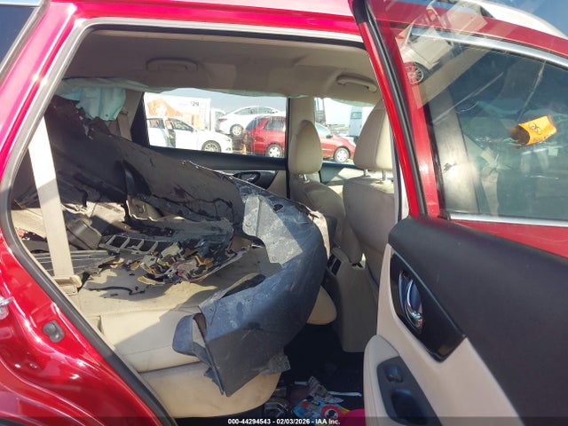 JN8AT2MT8HW398244 Nissan ROGUE SV