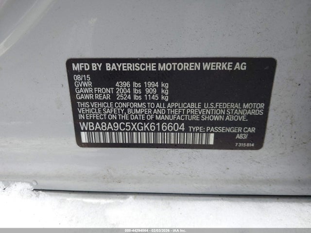 2016 BMW 320I WBA8A9C5XGK616604 Photo 8