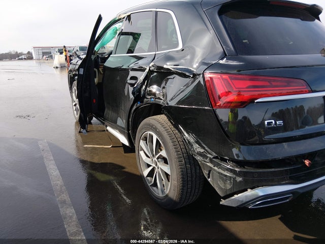 Aukcja sprzedaży 2022 Audi Q5 Premium Plus 45 Tfsi S Line Quattro S Tronic, vin: WA1EAAFY8N2086900, numer aukcji: 44294567