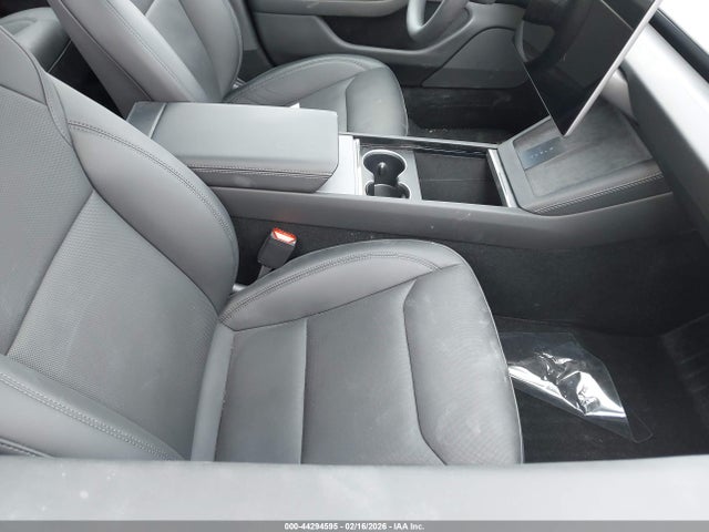 Продаж на аукціоні авто 2025 Tesla Model 3 Long Range Rear-wheel Drive/standard Rear-wheel Drive, vin: 5YJ3E1EA0SF024261, номер лоту: 44294595
