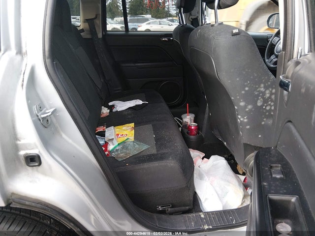 2011 JEEP COMPASS 1J4NF1FB1BD279807 Photo 7