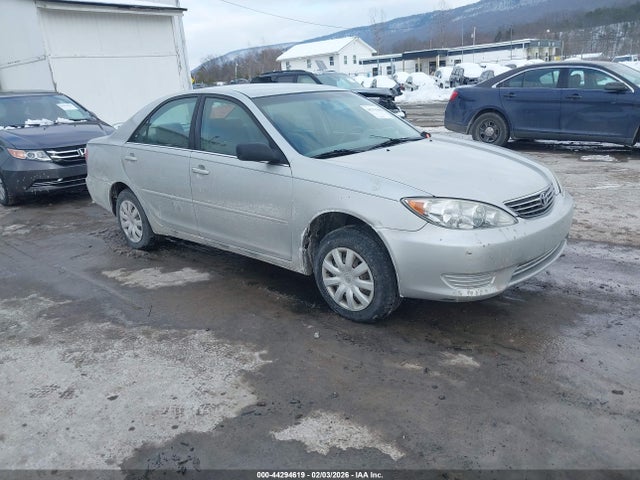2006 TOYOTA CAMRY 4T1BE32K46U137207
