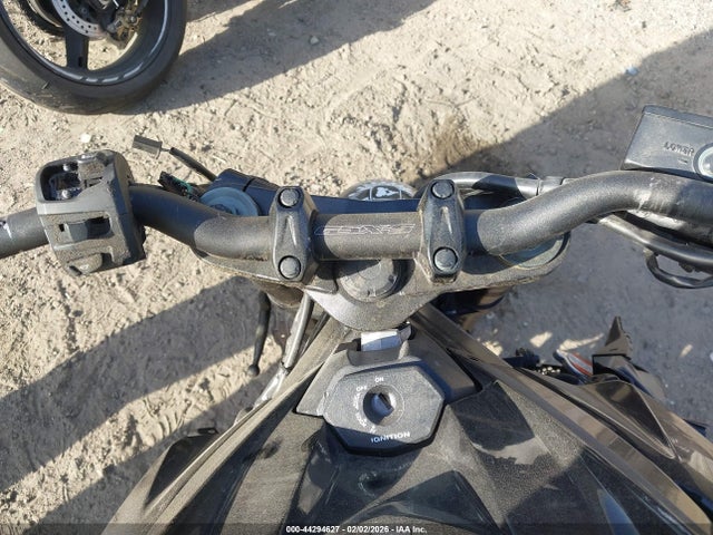 JS1C533D2L7100072 Suzuki Gsx-s750 M/z