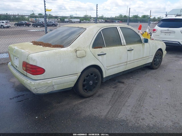 Aukcja sprzedaży 1998 Mercedes-benz E 320, vin: WDBJF65F0WA659233, numer aukcji: 44294642