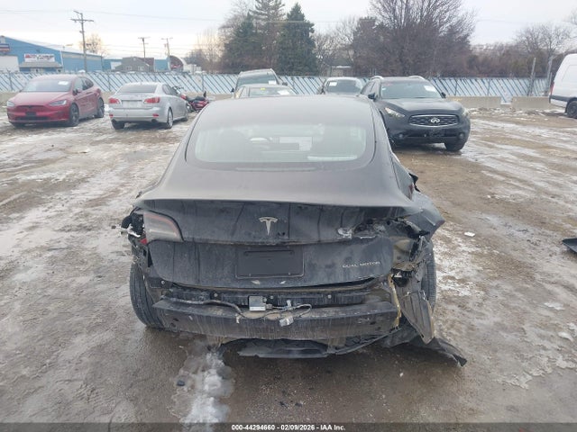 Продаж на аукціоні авто 2019 Tesla Model 3 Long Range/performance, vin: 5YJ3E1EB1KF197229, номер лоту: 44294660