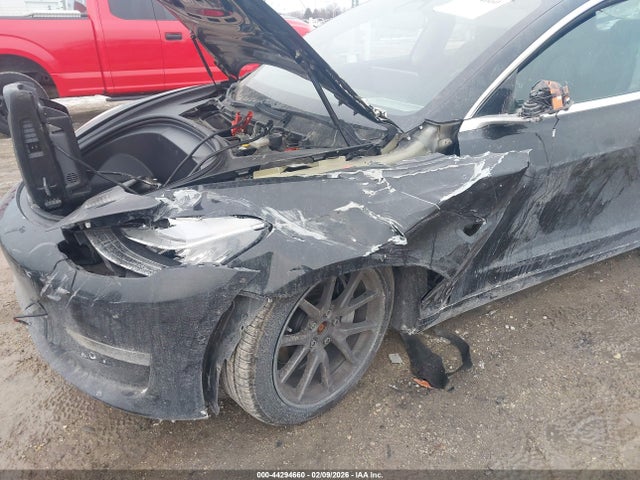 Продаж на аукціоні авто 2019 Tesla Model 3 Long Range/performance, vin: 5YJ3E1EB1KF197229, номер лоту: 44294660