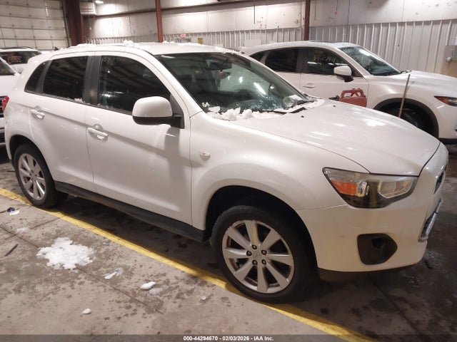 2015 MITSUBISHI OUTLANDER SPORT 4A4AP3AU6FE036735 Photo 0